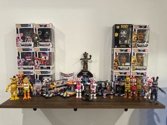 Five Nights at Freddys Collectibles 2016-2017