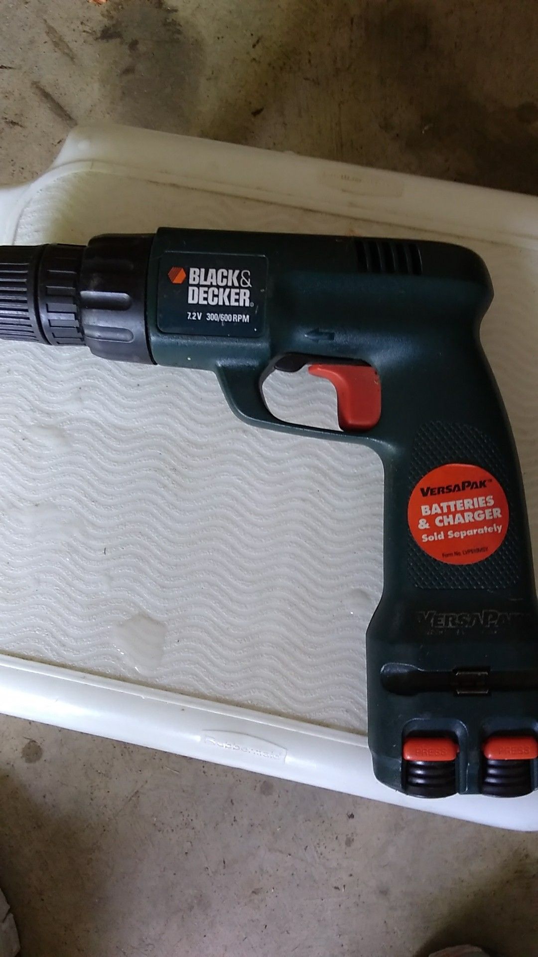 Drill. No battery