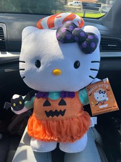 Hello Kitty Halloween Greeter Plush