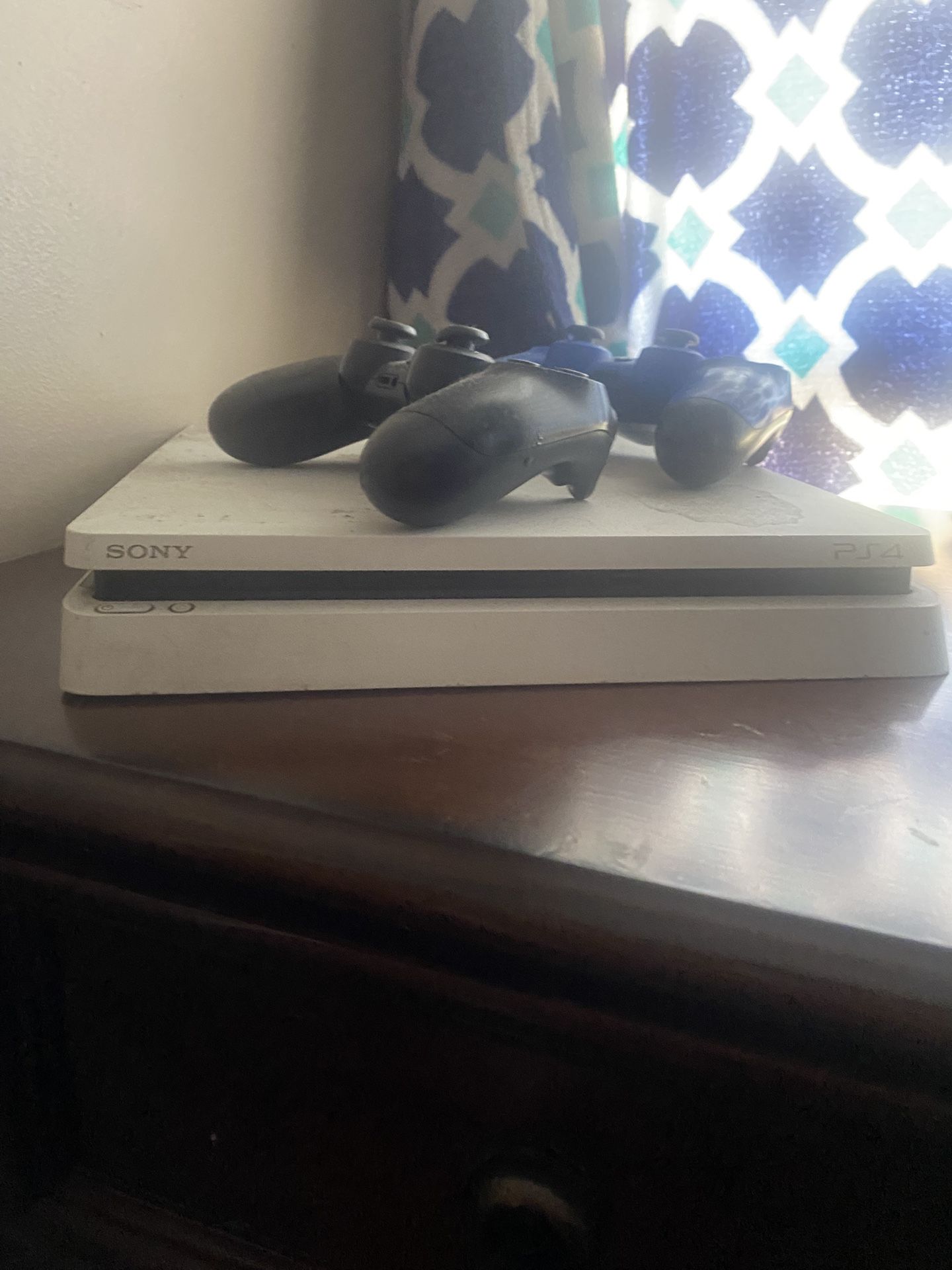 ps4 with cables