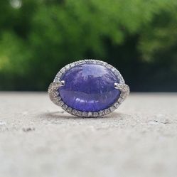 14K Gold 13.6 CT Cabochon Tanzanite 1.5 CT Diamond Ring (Retails for $8000)(Includes Jewelry Box)