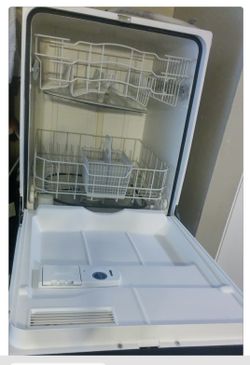 White whirpool dishwasher