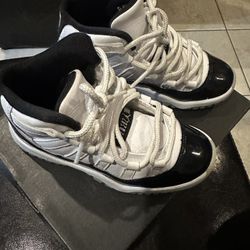 Kids Jordan Retros (11c)