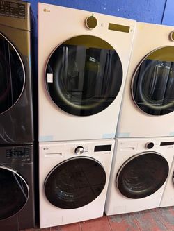 Electric washer and dryer LG Open box