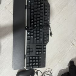 Dell Keyboard With Mouse (wired) 