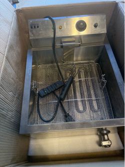 Funnel cake machine