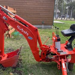 Used 2022 Kubota MX6000 tractor