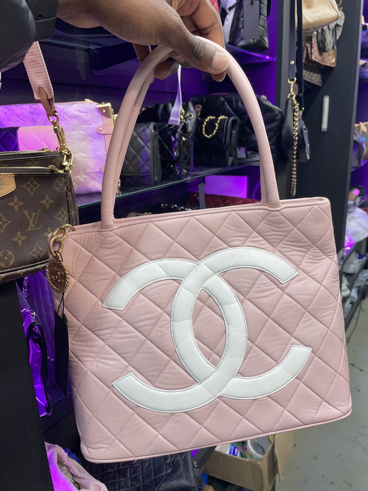 CHANEL PINK QUILTED CAVIAR MEDALLION TOTE