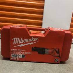 Milwaukee 15 AMP 1 1/4 Inch Super Sawzall