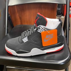 Jordan 4 Bred 2019 size 9.5