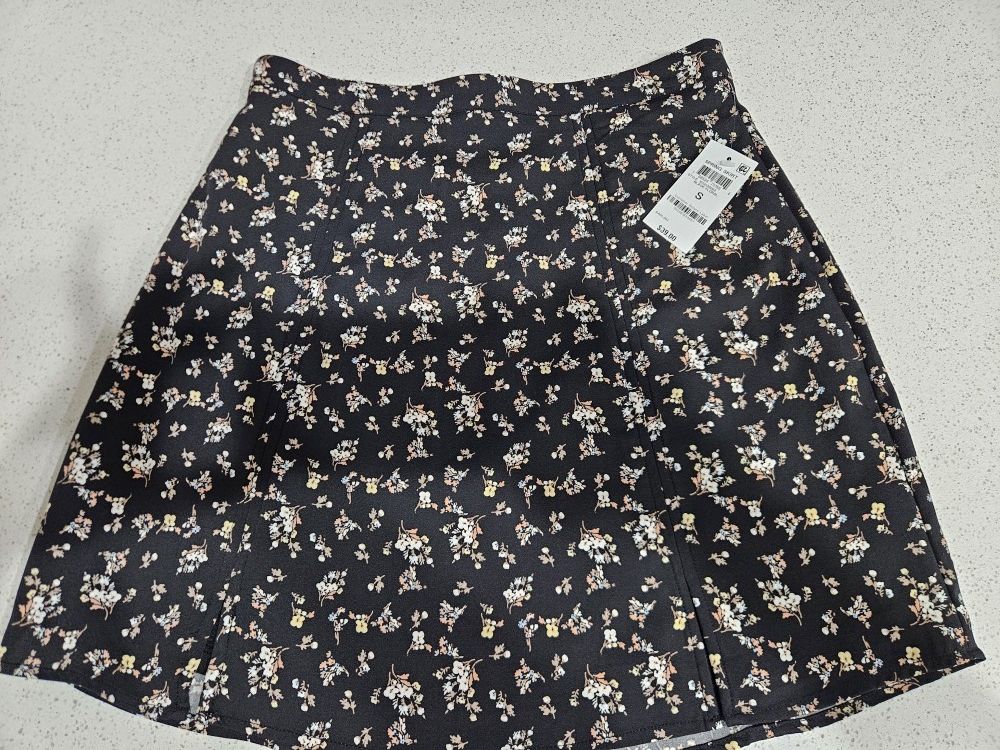 Size 2 Skirt AND NOW THIS