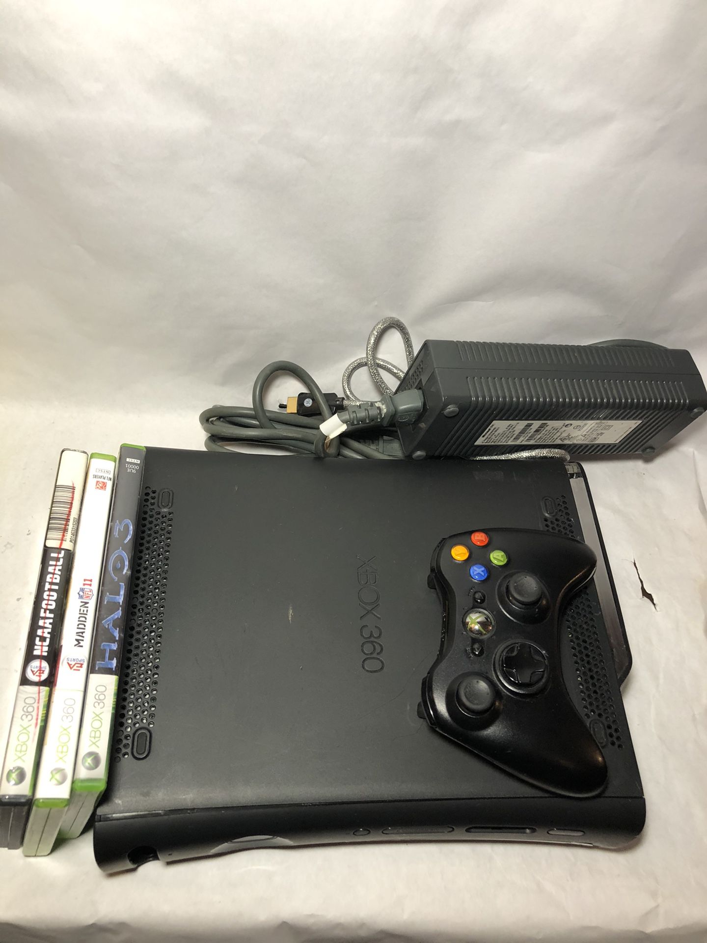 Microsoft Xbox 360 Elite Console 120GB Black Cables 3 Games Fast Shipping!