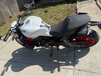 Ducati Monster 821