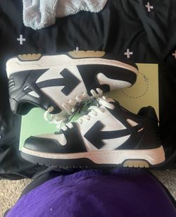 Off-White Out Of Office