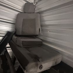 2013 Ford F250 Full Set Of Seats 