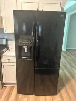 Kenmore Black Side-by-Side Refrigerator