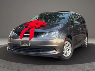 2020 Chrysler Voyager