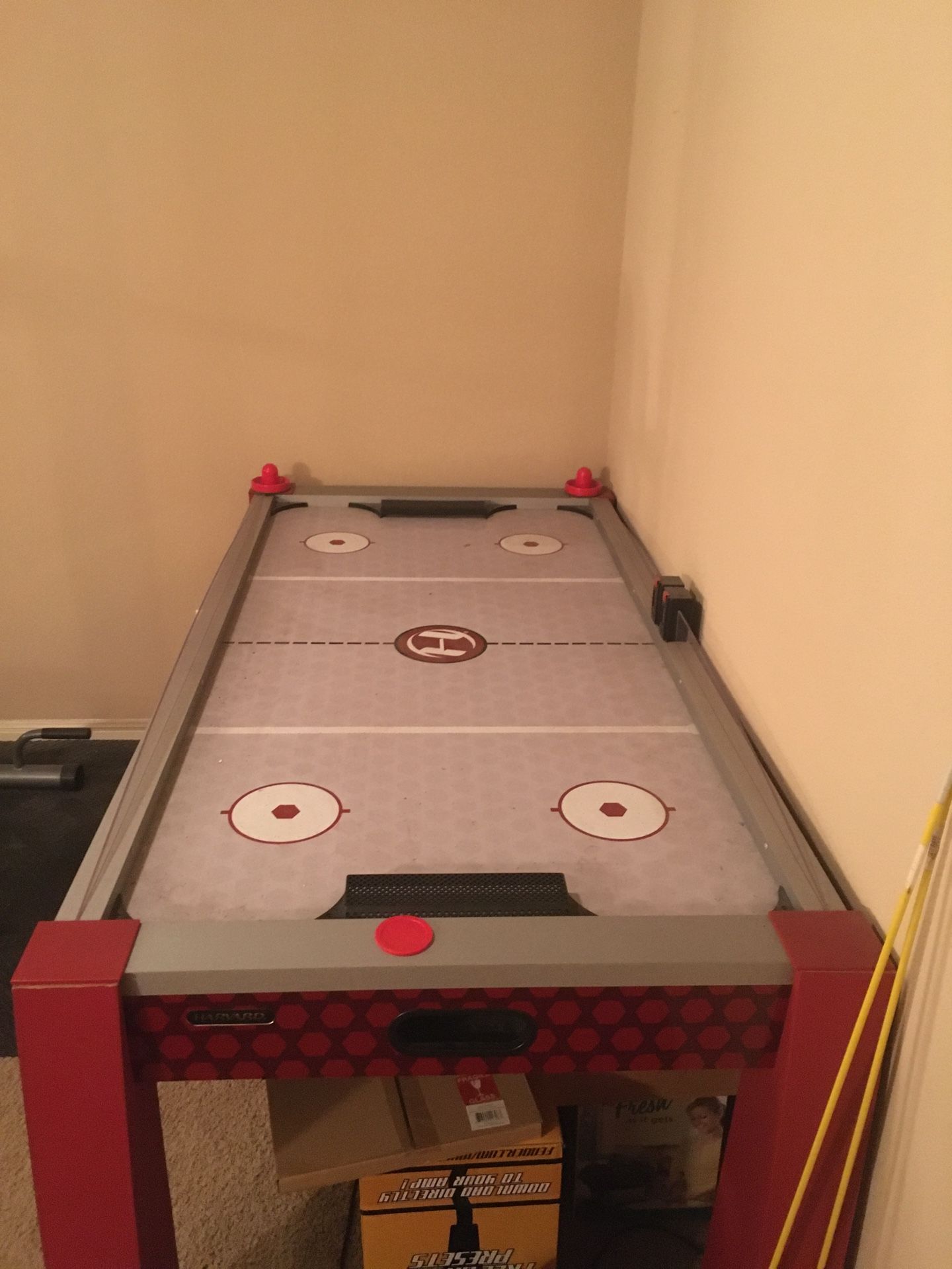 Air Hockey Table 