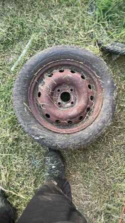 Spare Tire Holds Air Good Tote With Rim