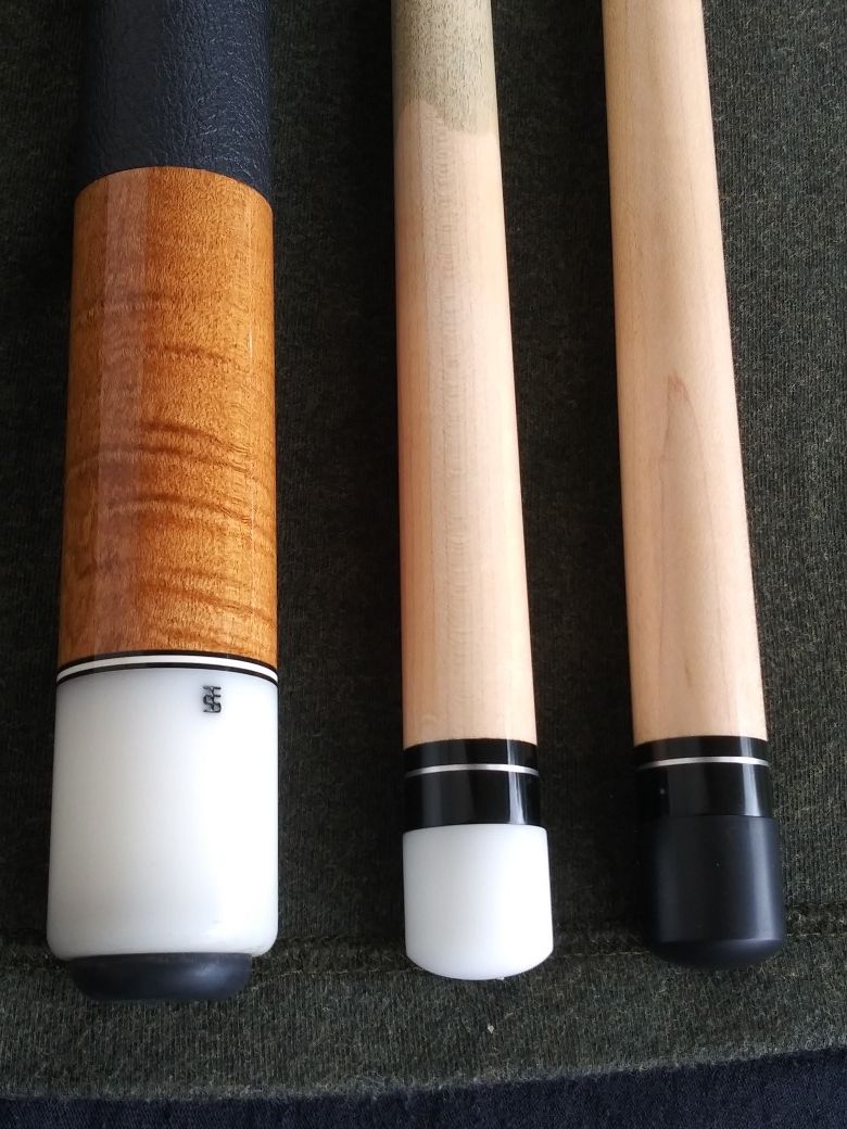 Rare 1980s Tim Scruggs Merry Widow Custom Pool Cue , Curly Maple, Leather Wrap, 2 Shafts