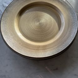 Christmas Charger’s and Plates 