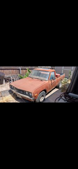 1973 Datsun pick up