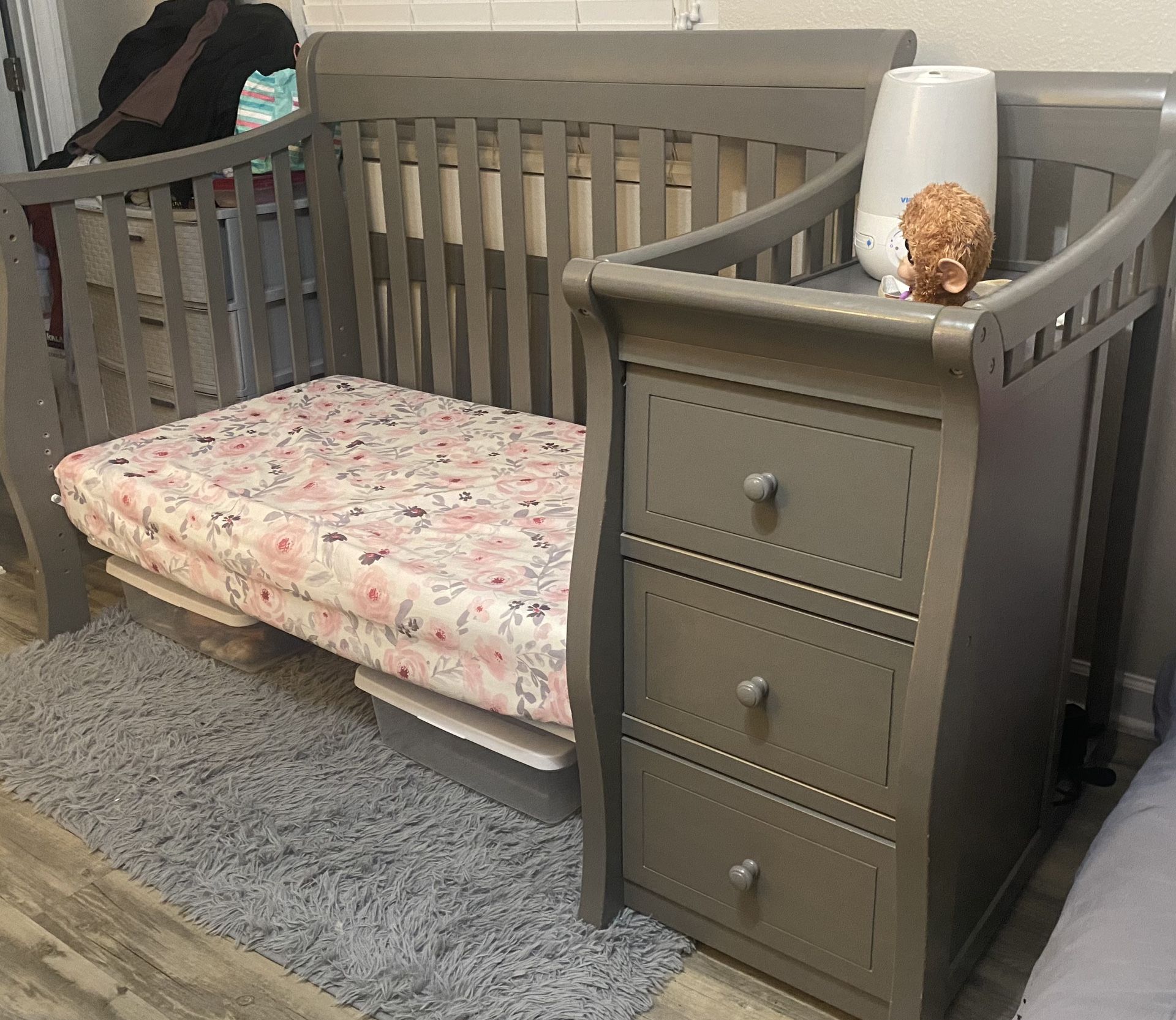 Sorelle 3 In 1 Crib