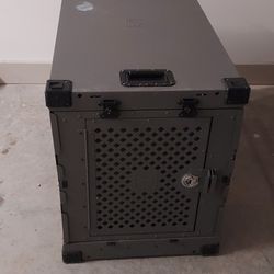 Collapsible Dog Crate