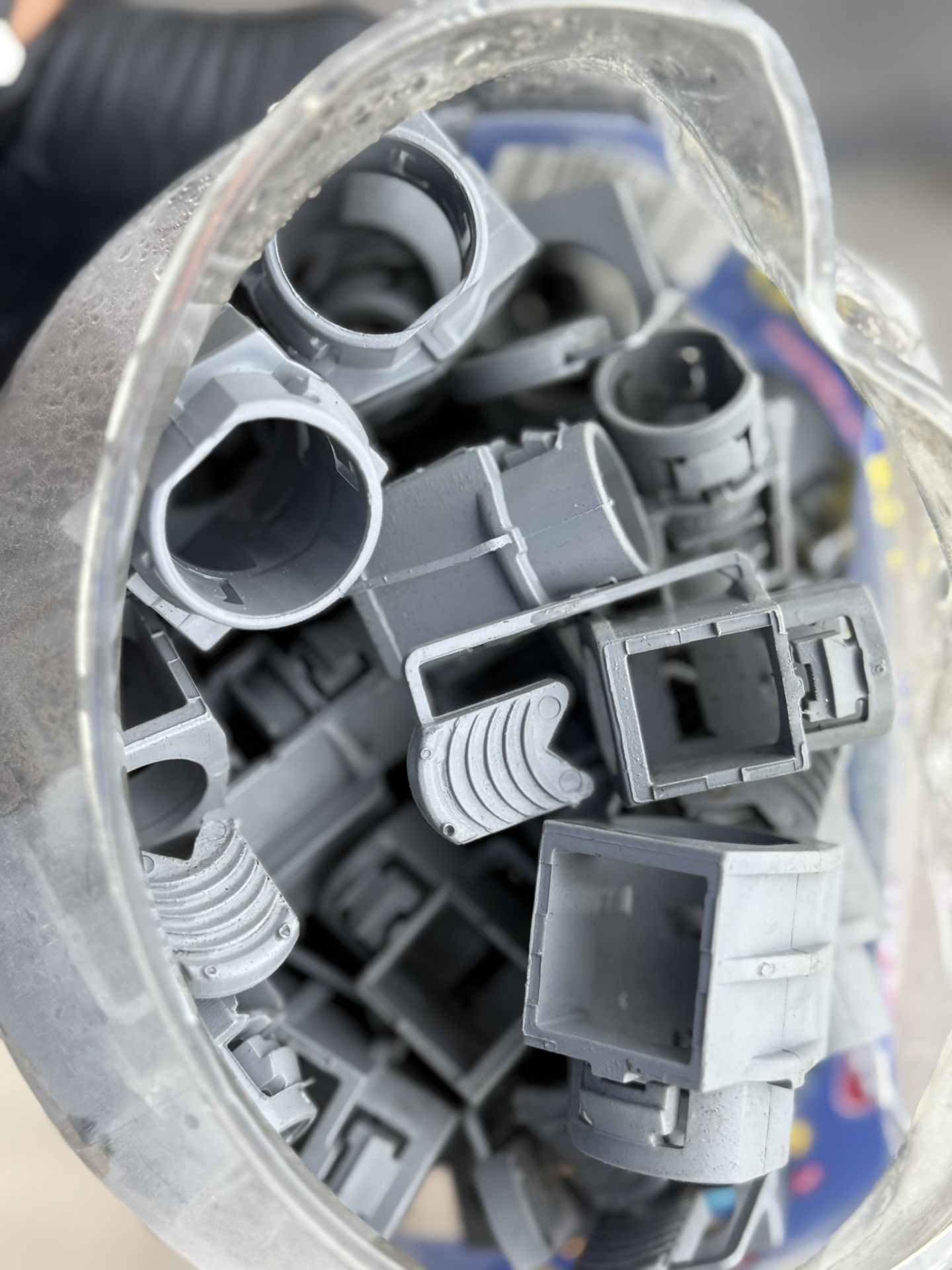 "Electrician Closeout Lot"