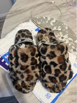 Ugg Slipper