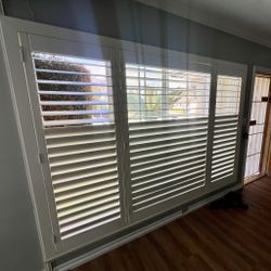 FREE Wood Shutters (ESTIMATES & SAME DAY PRICING)- Custom, Interior, Window Treatments. Persianas de Madera. Se Habla Espanol.