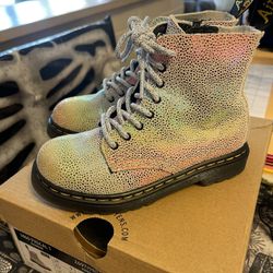 Dr Martens