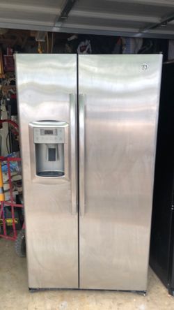GE stainless steel fridge