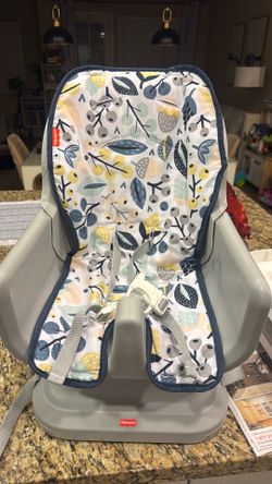 Fisher-Price® SpaceSaver Simple Clean High Chair