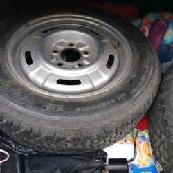 Bridgestone Tubless Mud N Snow Tires N Rim 