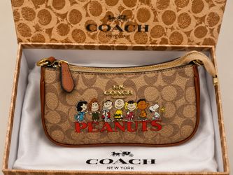 Small crossbody bag