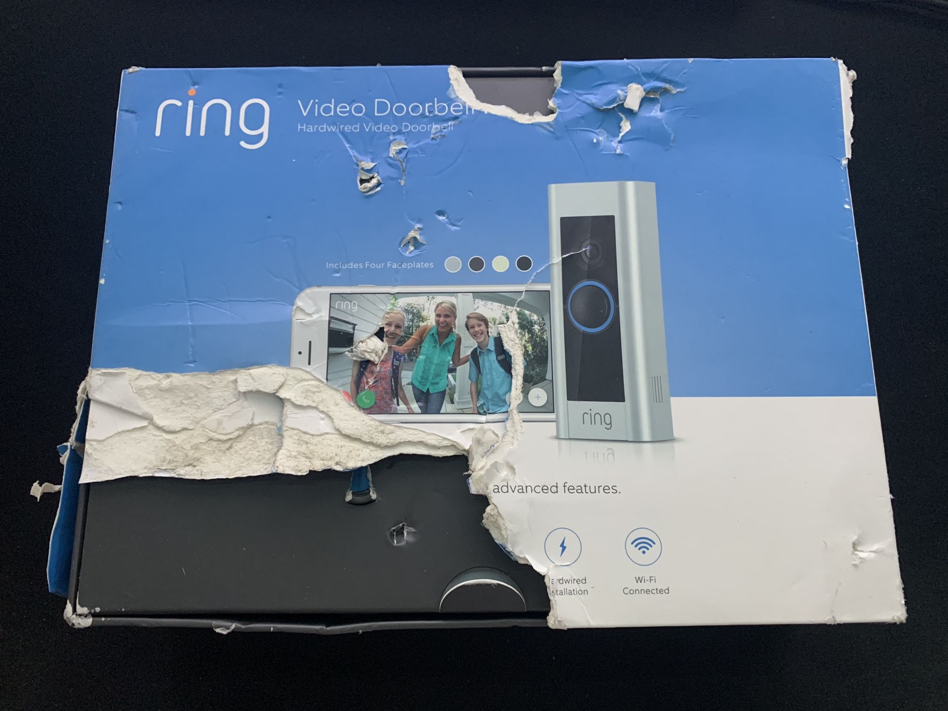 Ring Video Doorbell Pro - Damaged package, undamaged product