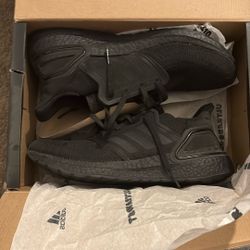 Shoes Adidas 
