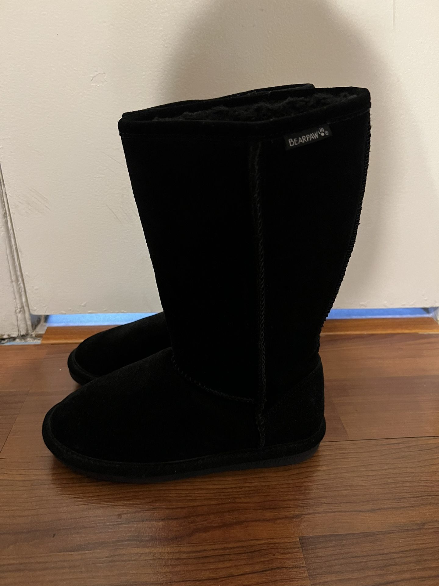 Bear paw Women’s Black Boots