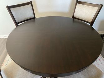 Ashley’s dining table- great condition