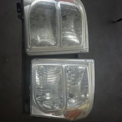 Headlight Assembly F250