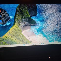 HP PAVILION 17.3" LAPTOP WINDOWS 11 PRO