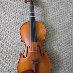 🎻 FOR SALE: High-Quality Full-Size Violin Outfit (4/4) - Complete Set! 🎻