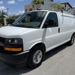 2019 Chevrolet Express 2509 Cargo