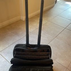 Tumi Alpha Deluxe expandable rolling briefcase bag luggage