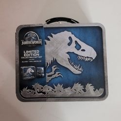 JURAS S IC WORLD (2015): Limited Edition Collectible GiftSet LunchBox/Blu-ray/DVD