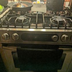 Refrigerator & Stove