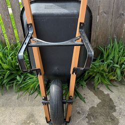 Poly Tray Wheelbarrow