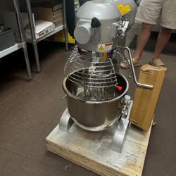 20 Qt Mixer 