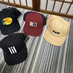 Mens Hats Is In Good Condition 
